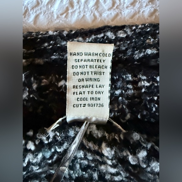 Vertigo Paris Ruffled Knit Cardigan Black White Speckled Button Up Sz S - Picture 6 of 13